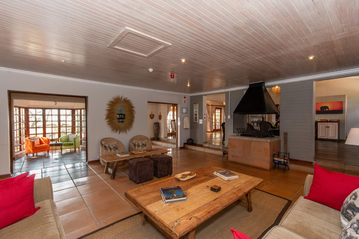 Chestnut Country Lodge woonkamer 001.webp