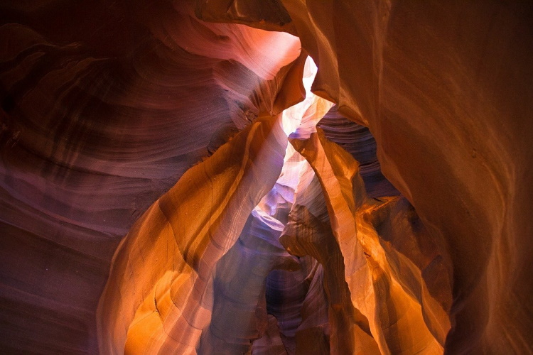 antelope canyon 457495_1280.jpg