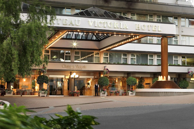 chateau victoria hotel & suites exterieur.webp