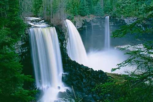 wells gray provincial park helmcken falls.webp