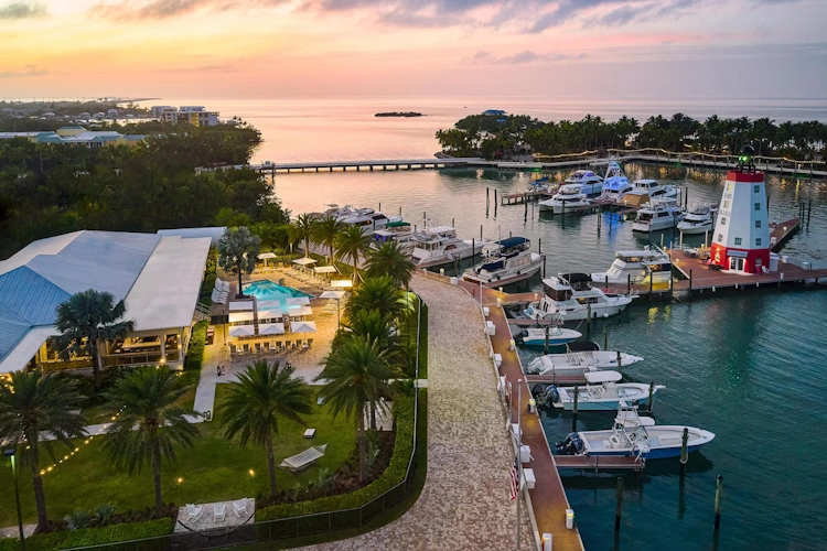 Faro Blanco Resort and Yacht Club overview.webp