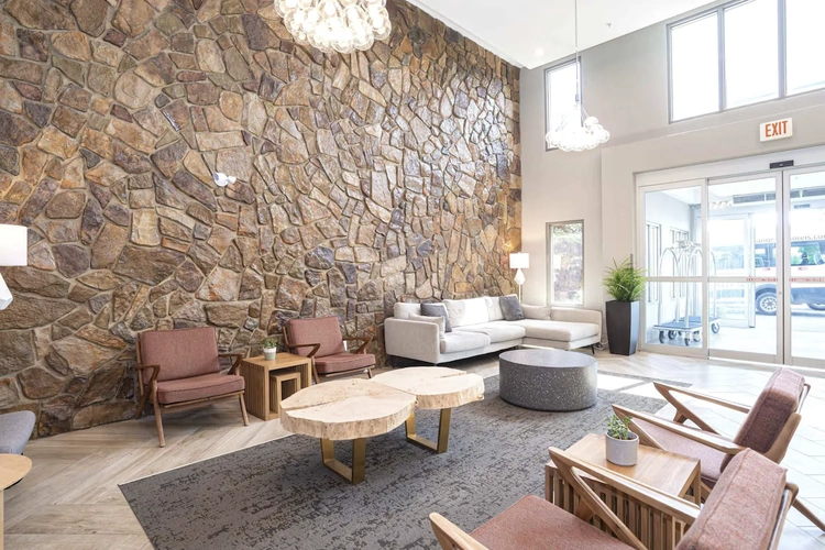 Sandman Hotel Calgary Airport lobby.webp