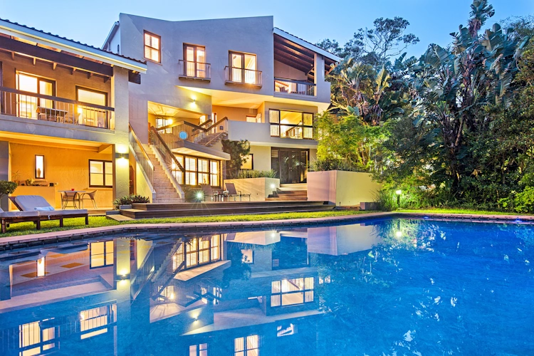 Teremok Boutique Lodge zwembad 001.webp