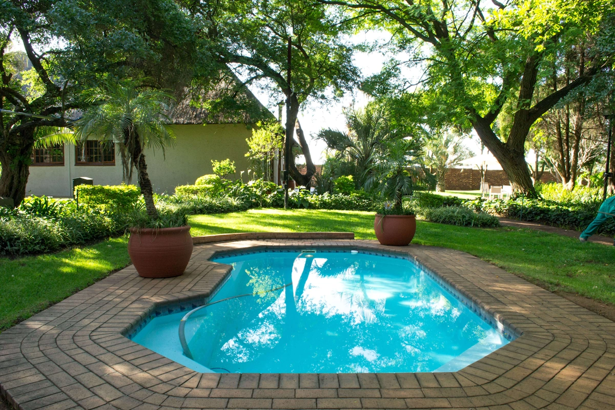 Safari Club SA zwembad.webp
