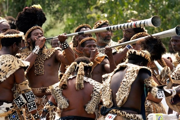 Bezoek aan een Zulu Dorp.webp